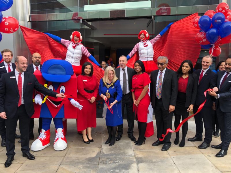 Metro Bank opens in Hammersmith